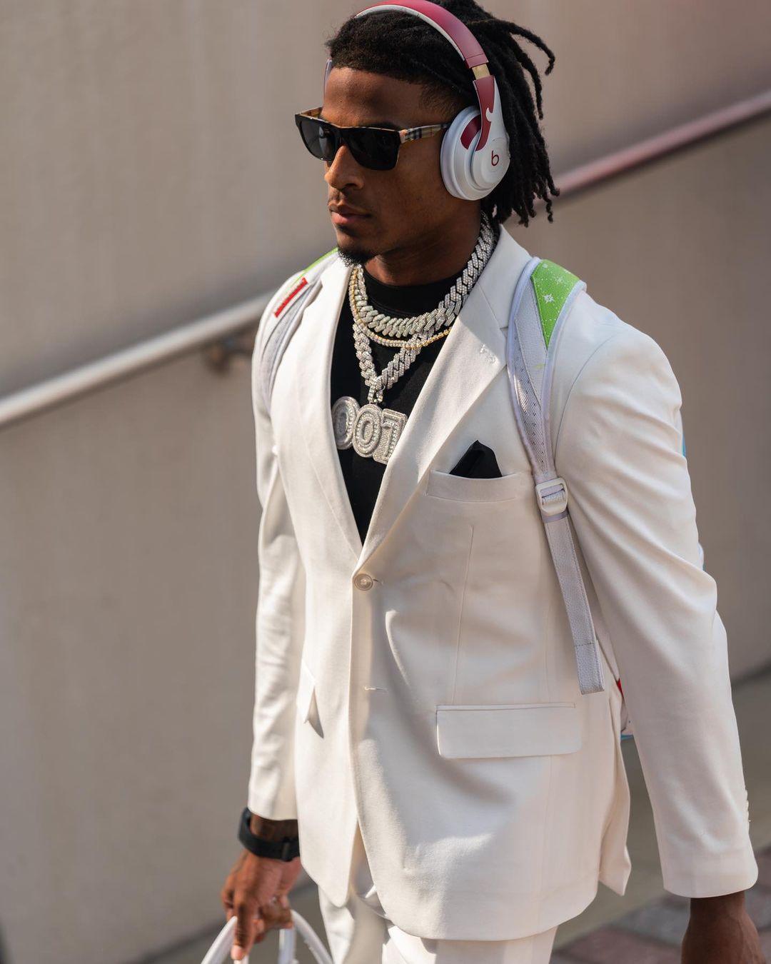 Isaiah Bond - Mystery Hype